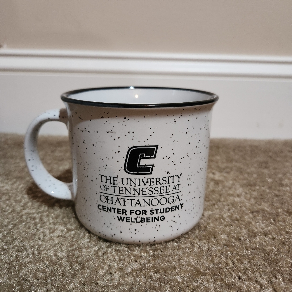 ☕️Mug Sale!☕️ University of TN Chattanooga Campfire Style Mug
